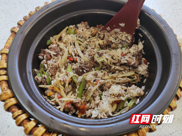 永州血鸭：千年非遗的味觉传承与时代新生(图3)